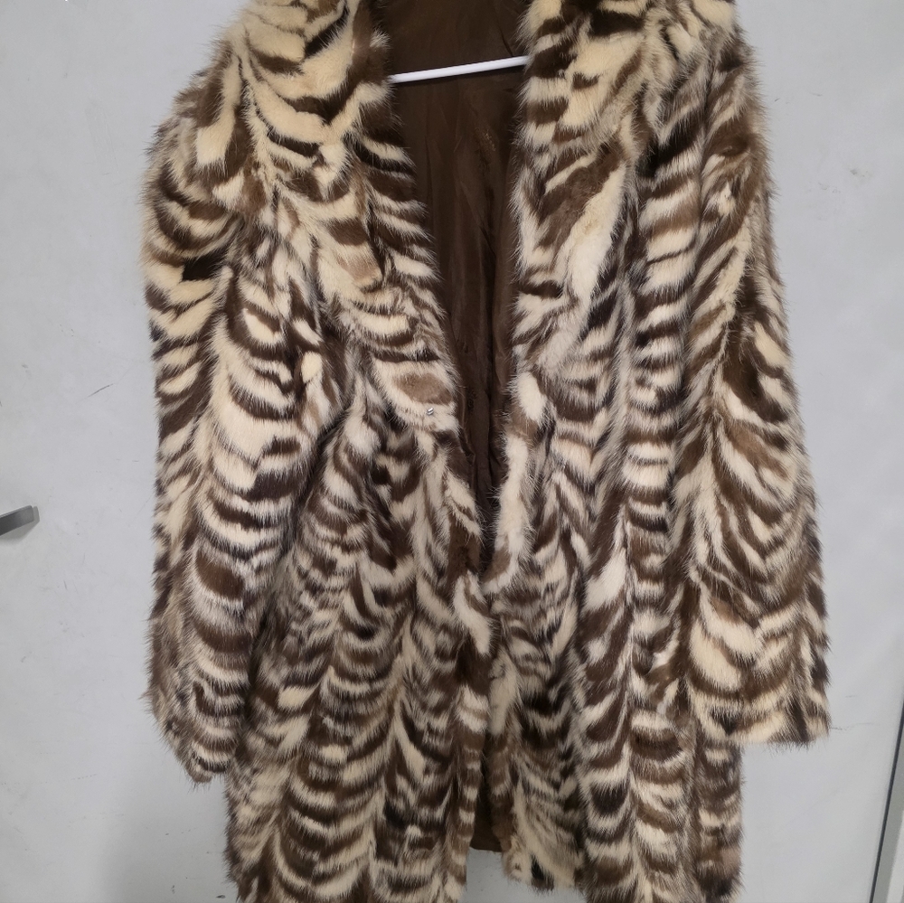 AUTHENTIC MINK FUR ~ MOTTLE VINTAGE FUR COAT  SIZE: 2XL - Picture 2 of 10